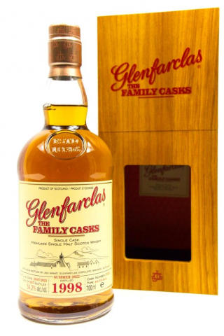 Glenfarclas The Family Casks 1998 - Summer 2022